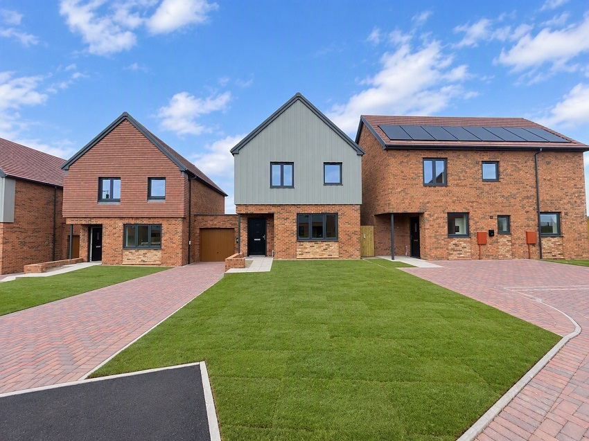 Lowans Court – “The Chenille” 3 Bedroom Link Detached (Plots 5 6 & 14)