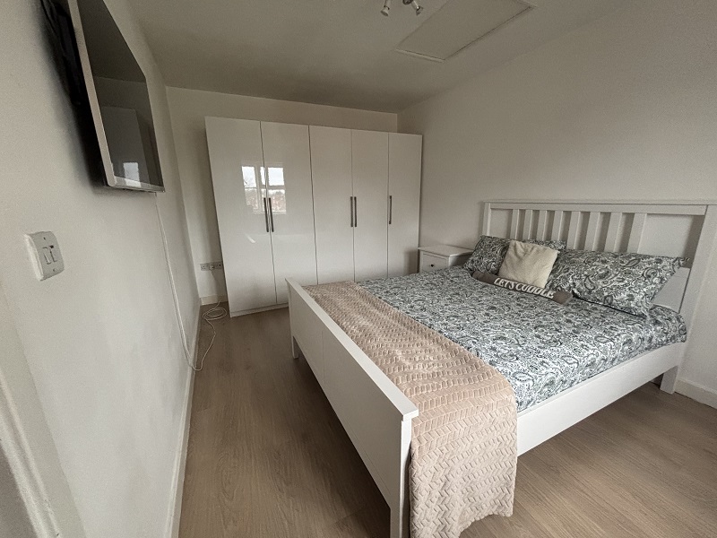 30 Berrowside Road – 3 Bed House – 50% Share