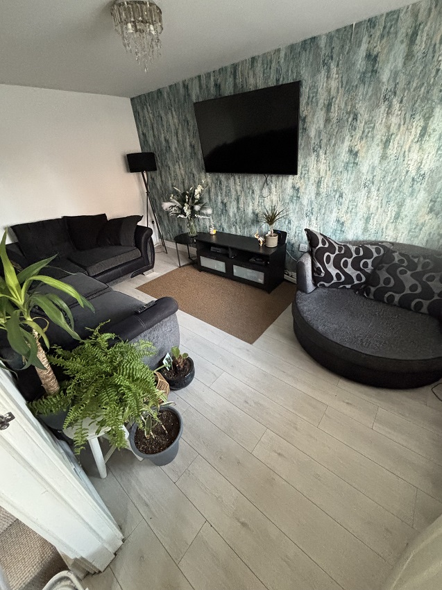 30 Berrowside Road – 3 Bed House – 50% Share