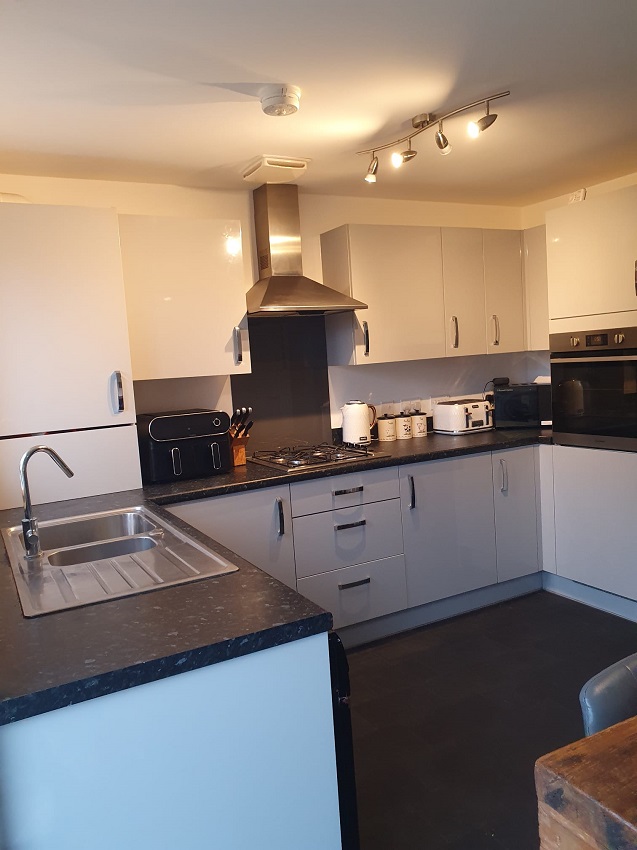 48 Duke Street – 2 Bed House – 40% Share