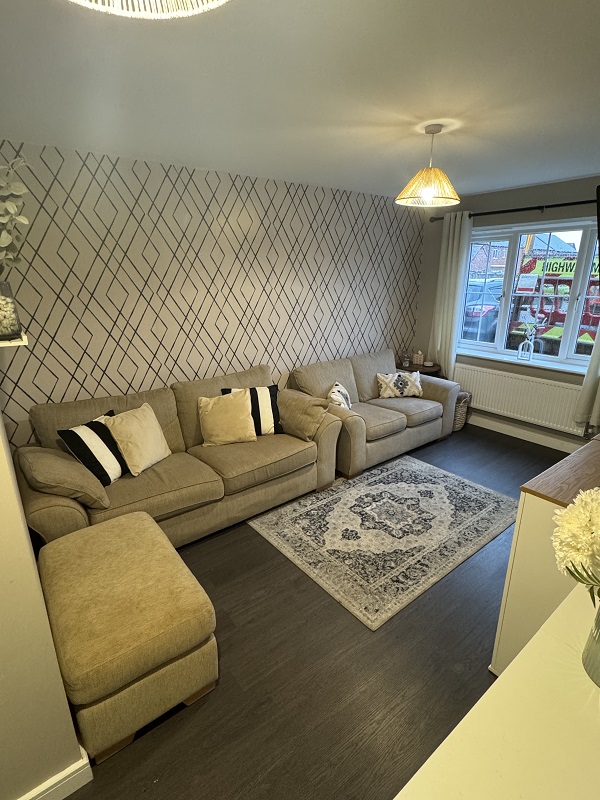 18 Wheelbarrow Way – 2 Bed House – 40% Share