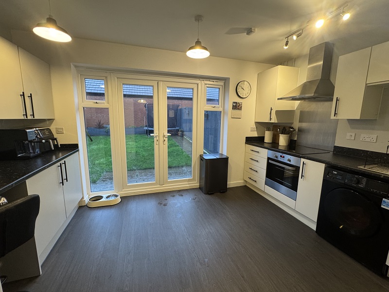 18 Wheelbarrow Way – 2 Bed House – 40% Share