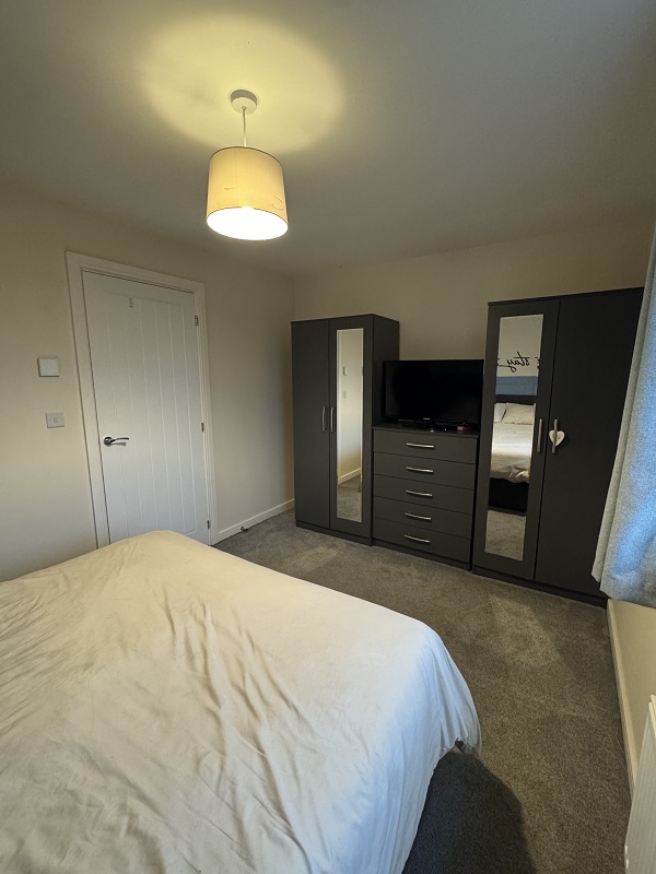 18 Wheelbarrow Way – 2 Bed House – 40% Share