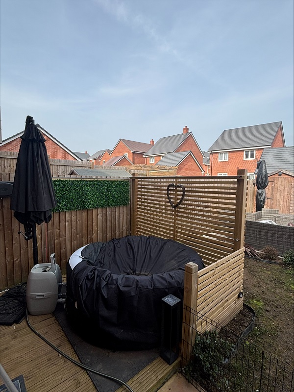 8 Moat Lane – 2 Bed House – 40% Share