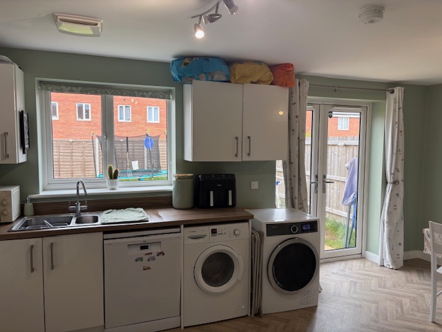 5 Paradise Way – 3 Bed House – 35% Share