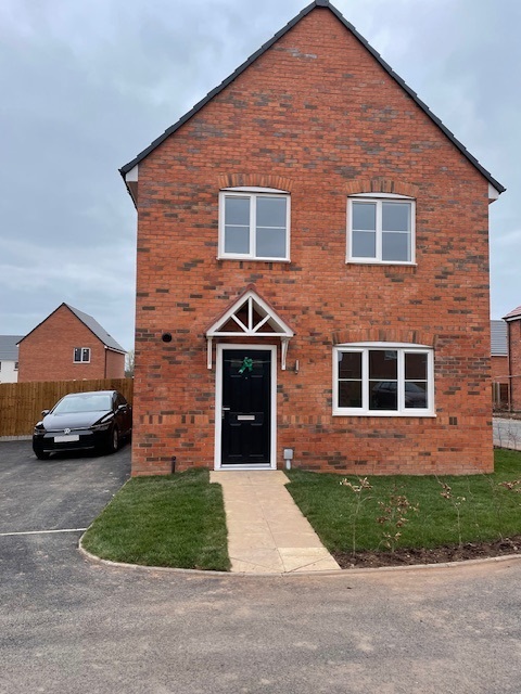 5 Paradise Way – 3 Bed House – 35% Share