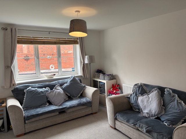 5 Paradise Way – 3 Bed House – 35% Share
