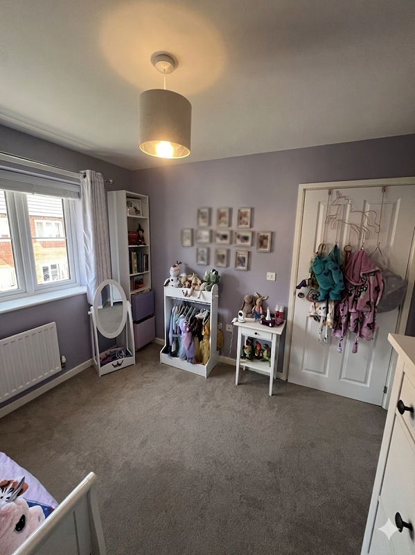 25 Beech View – 3 Bed House – 35% Share