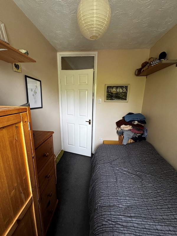 33 Chichester Close – 3 Bed House – 50% Share