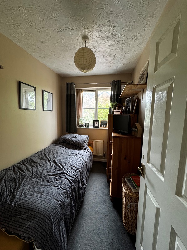 33 Chichester Close – 3 Bed House – 50% Share
