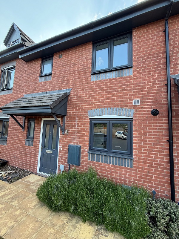 4 Giles Court Jones Road – 3 Bed House – 40% Share