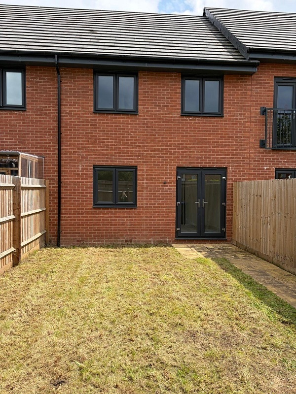 4 Giles Court Jones Road – 3 Bed House – 40% Share