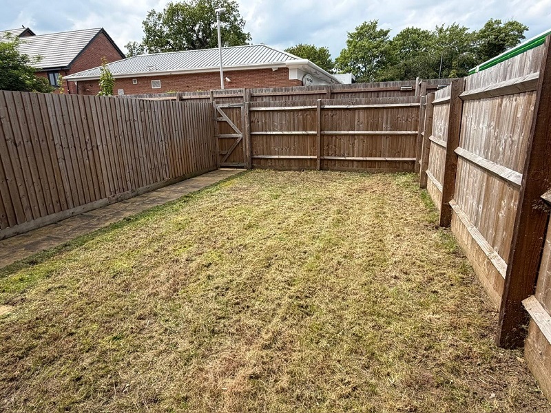 4 Giles Court Jones Road – 3 Bed House – 40% Share