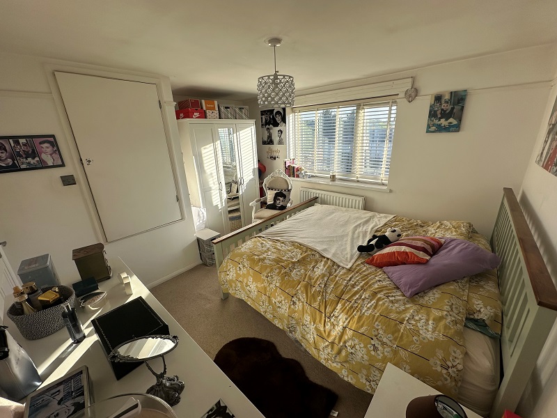 7 Lea Walk – 2 Bed House – 25% Share