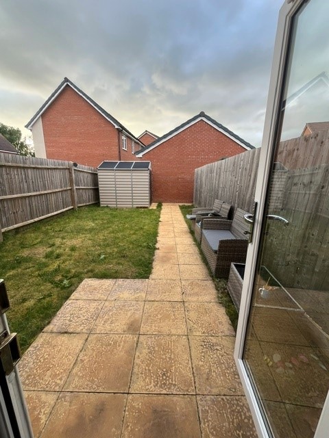 2 Herwick Close – 2 Bed House – 40% Share