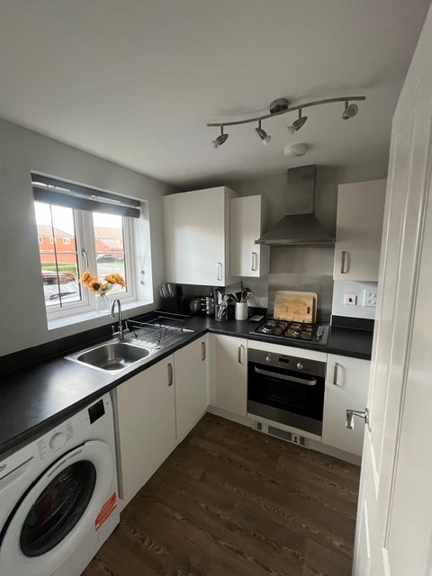 2 Herwick Close – 2 Bed House – 40% Share