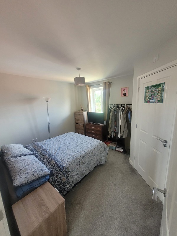 2 Herwick Close – 2 Bed House – 40% Share