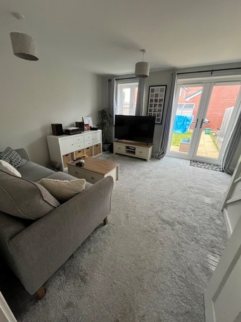 2 Herwick Close – 2 Bed House – 40% Share