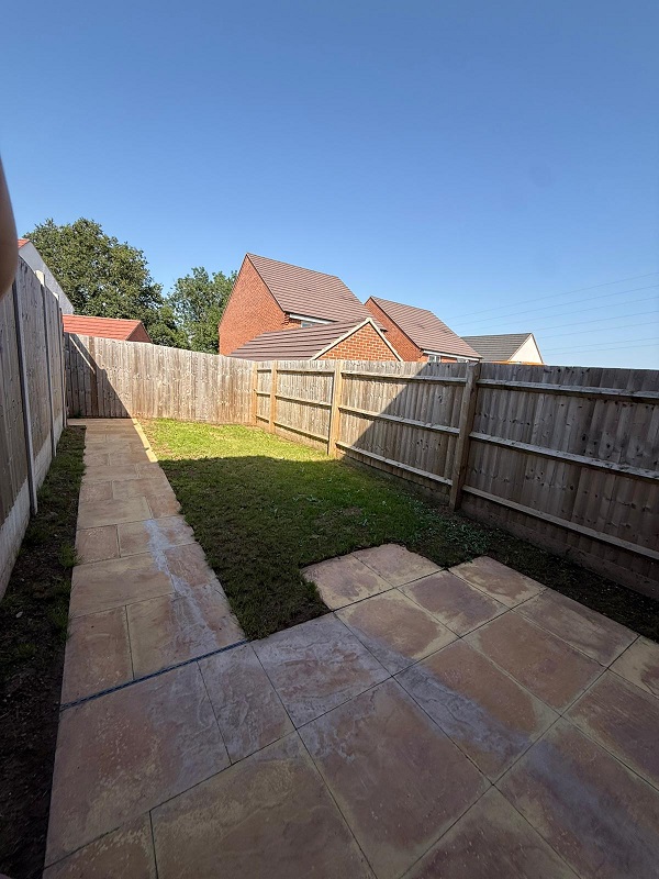 9 Millers Walk – 2 Bed House – 40% Share
