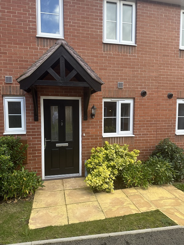 9 Millers Walk – 2 Bed House – 40% Share