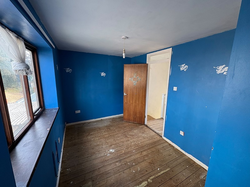 17 Lea Walk – 2 Bed House – 50% Share