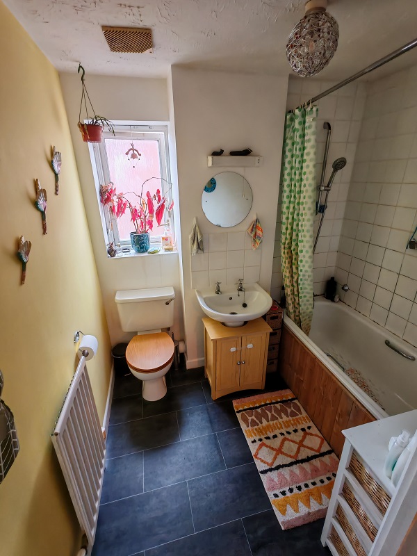 36 Hever Road – 2 Bed House – 50% Share