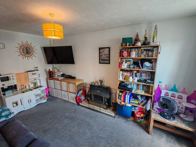 36 Hever Road – 2 Bed House – 50% Share