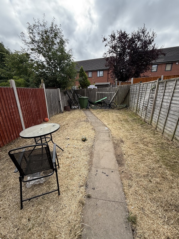 9 Parklands Avenue – 4 Bed House – 50% Share