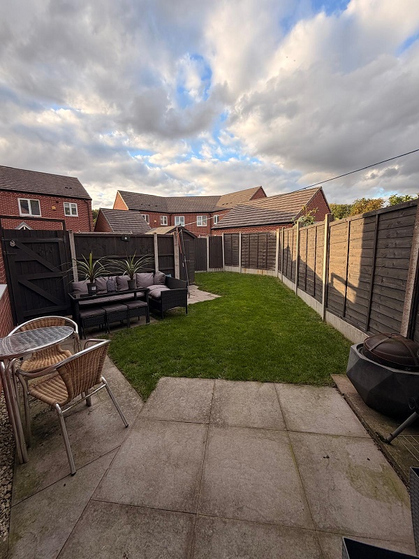 36 New Meadow Close – 3 Bed House – 35% Share