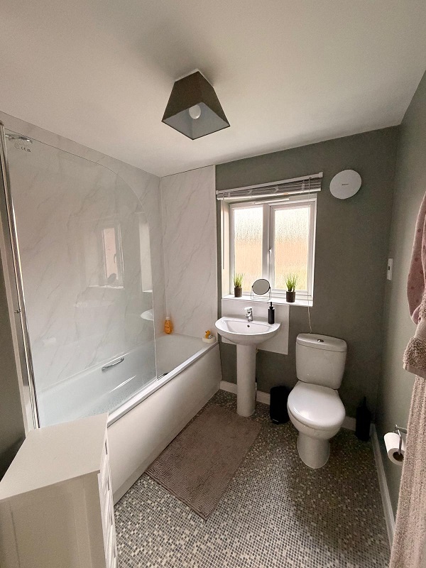 36 New Meadow Close – 3 Bed House – 35% Share